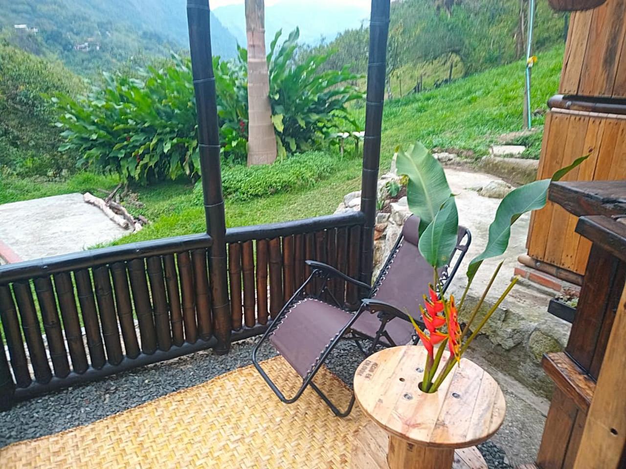 Hotel Casa Yantra La Lola Pance Exterior foto