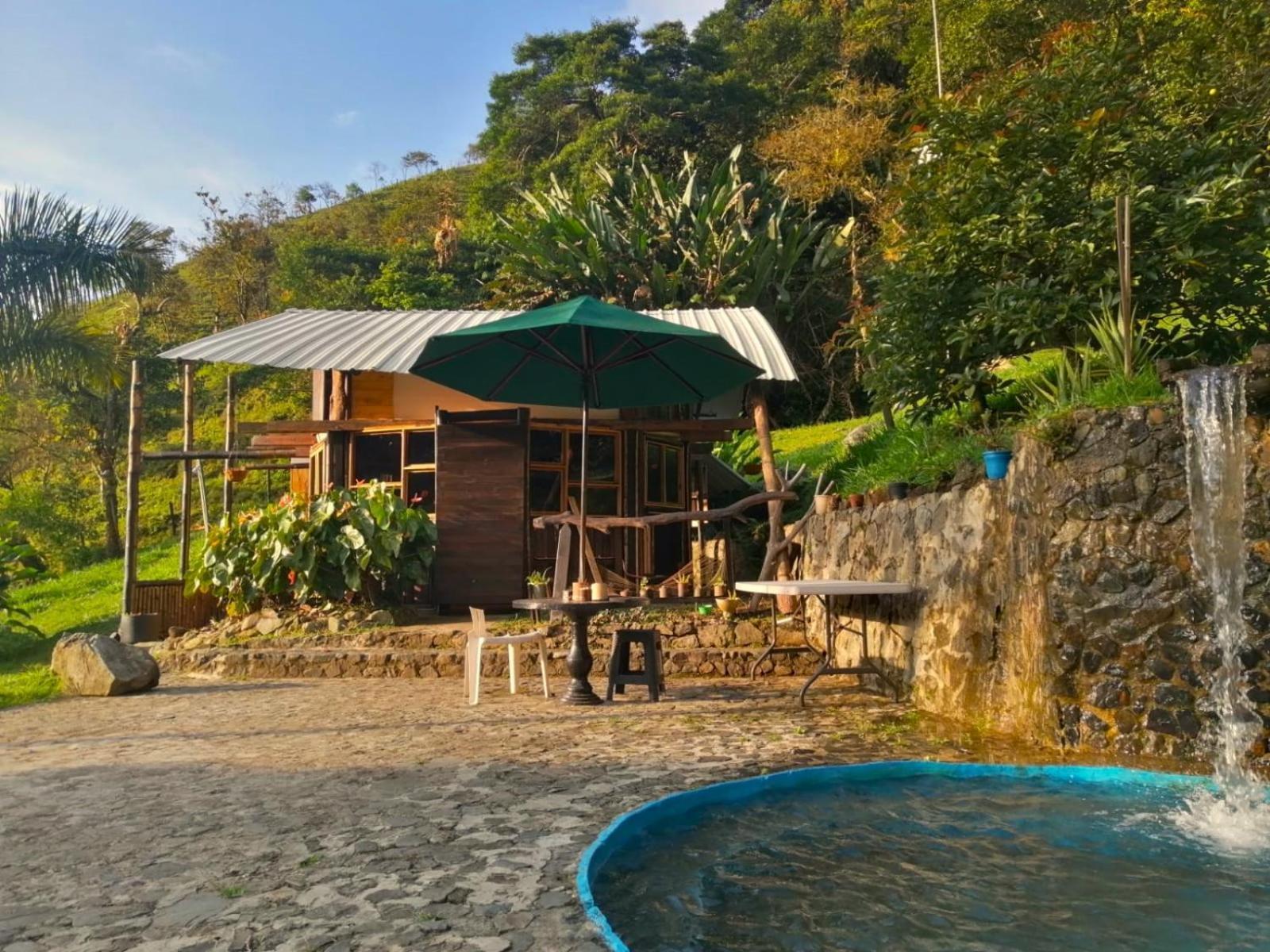 Hotel Casa Yantra La Lola Pance Exterior foto